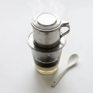 Cà phê sữa pha phin