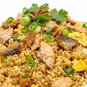 Cơm chiên cá mặn