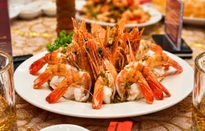 com-doan-nha-trang-bao-nhieu-tien