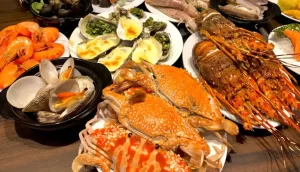 an-gi-buoi-trua-o-nha-trang